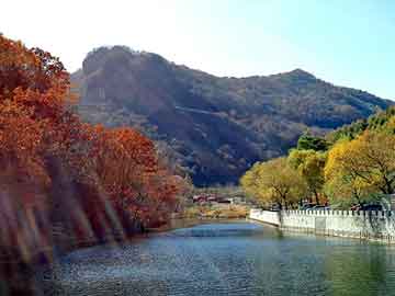 澳门二四六天天免费好材料，中央空调加氟